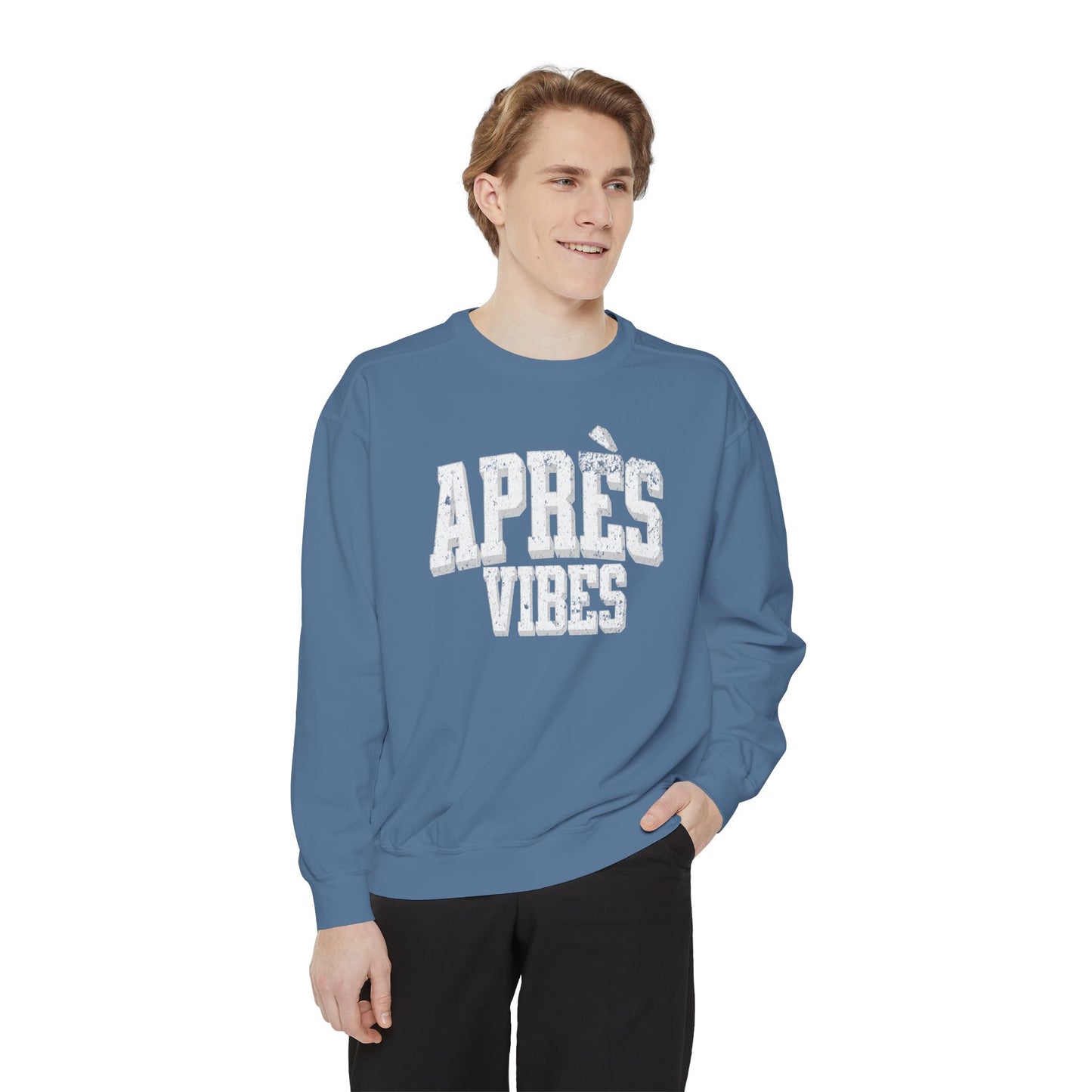 Apres Vibes Sweatshirt