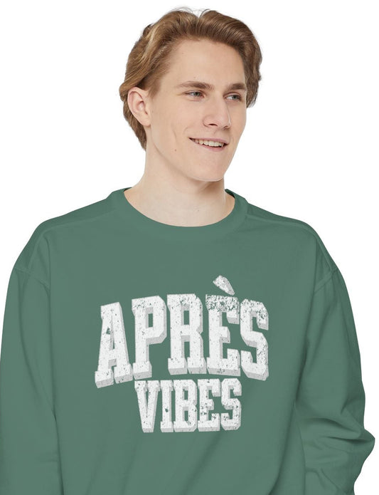 Apres Vibes Sweatshirt