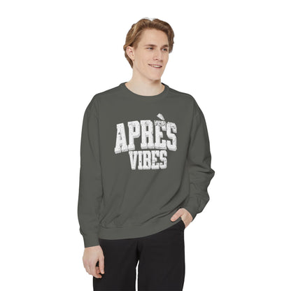 Apres Vibes Sweatshirt